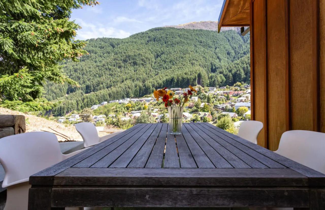 Alpine Retreat Apartment Куийнстаун Екстериор снимка